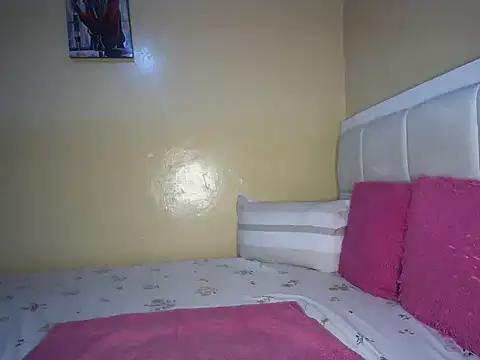 Sparkles J online show from October 6, 3:40 am