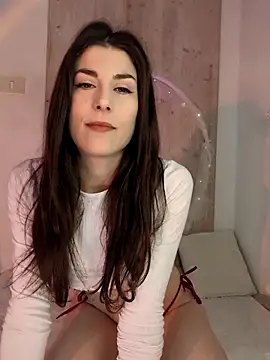 Aisha Moretti online show from October 15, 3:09 pm