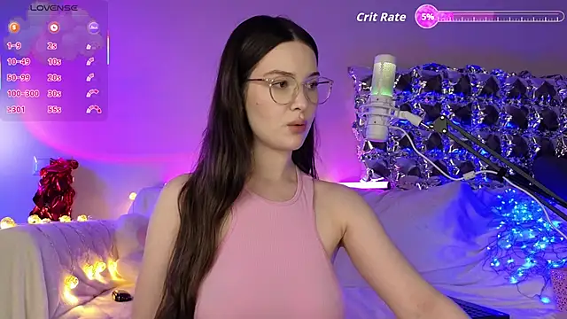 Snapshot of AokiAnna chatting on February 13, 9:42 am AokiAnna online show from February 13, 9:42 am