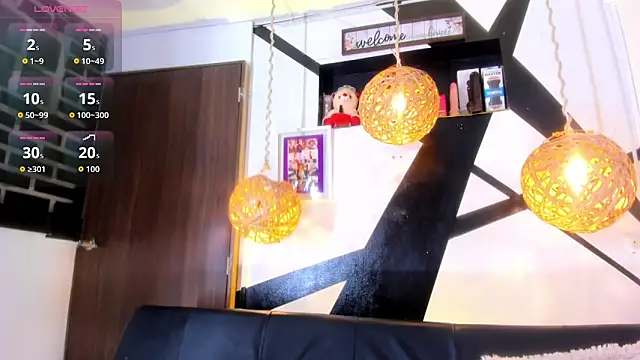 victoria aleia  online show from February 7, 11:24 pm