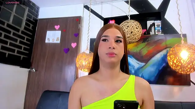 Snapshot of victoria_aleia_ chatting on May 28, 9:54 pm victoria aleia online show from May 28, 9:54 pm