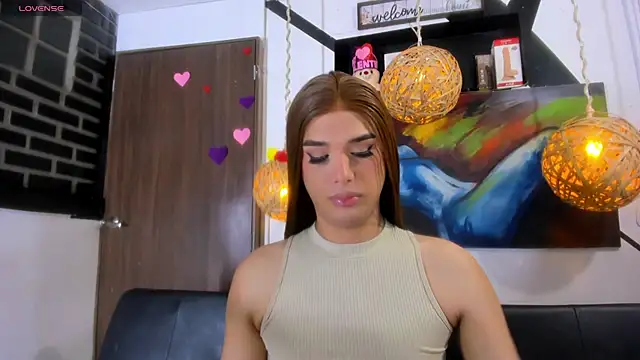 Snapshot of victoria_aleia_ chatting on July 11, 10:43 pm victoria aleia online show from July 11, 10:43 pm