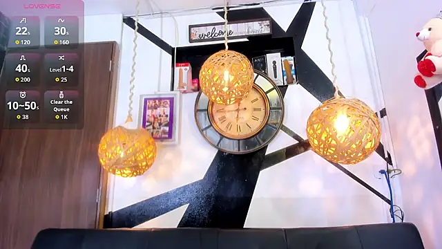 victoria aleia  online show from September 24, 11:43 pm