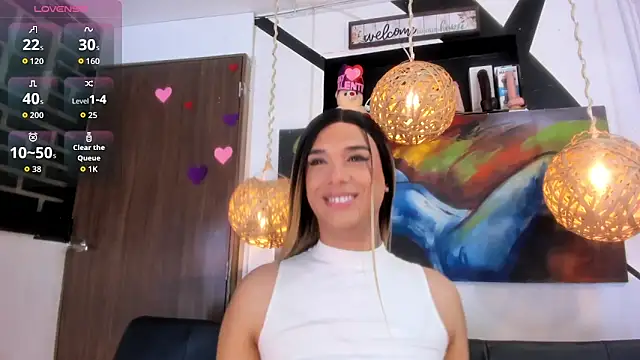 victoria aleia  online show from March 14, 11:00 pm