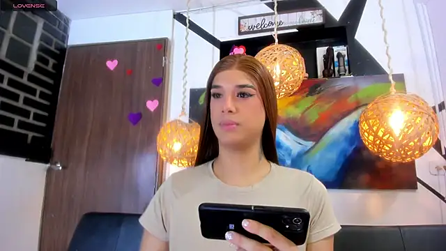 Snapshot of victoria_aleia_ chatting on May 4, 11:18 pm victoria aleia online show from May 4, 11:18 pm
