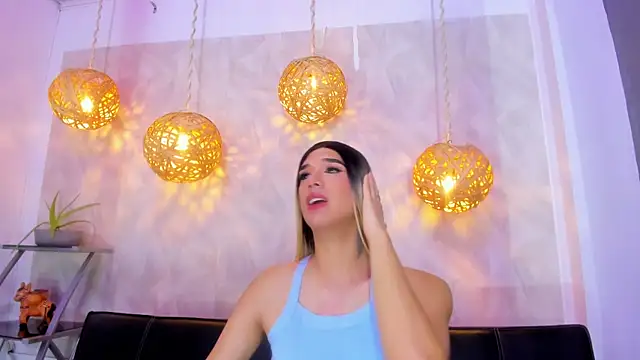 victoria aleia  online show from March 17, 11:57 pm