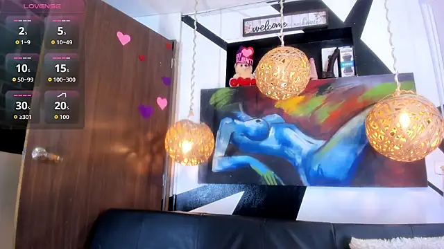 victoria aleia  online show from March 7, 12:06 am