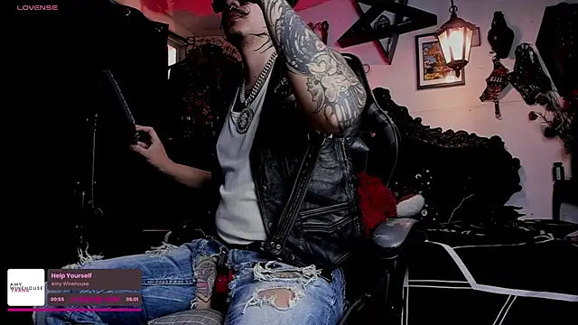 allanhurtss online show from April 14, 6:13 pm