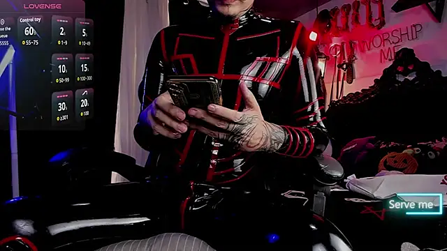 Snapshot of allanhurtss chatting on November 19, 4:51 pm allanhurtss online show from November 19, 4:51 pm