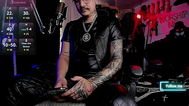 Snapshot of allanhurtss chatting on November 1, 6:13 pm allanhurtss online show from November 1, 6:13 pm