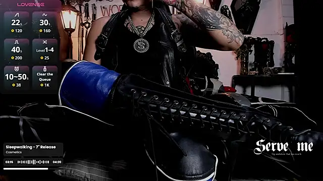 Snapshot of allanhurtss chatting on April 24, 5:37 pm allanhurtss online show from April 24, 5:37 pm