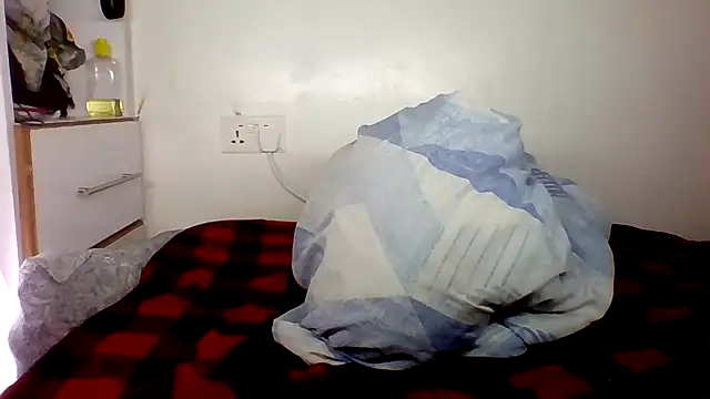 Precious Diva online show from October 26, 1:00 pm