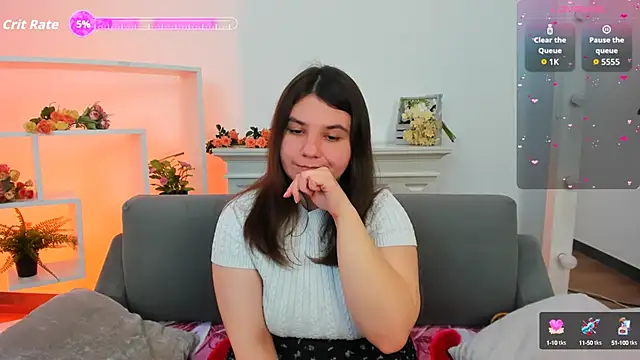 Viola  Shy online show from September 19, 8:57 pm