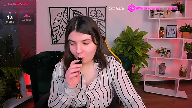 Viola  Shy online show from March 1, 8:53 pm