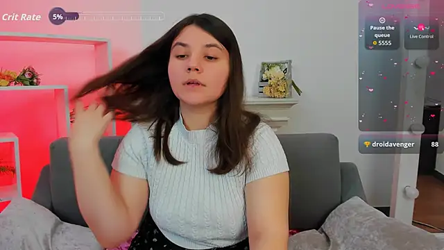 Viola  Shy online show from September 24, 9:32 pm