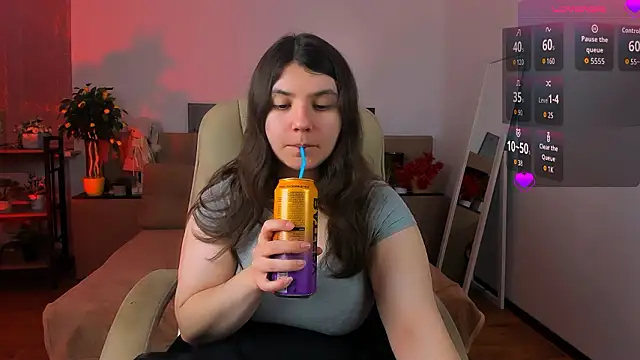 Viola  Shy online show from February 20, 9:17 pm