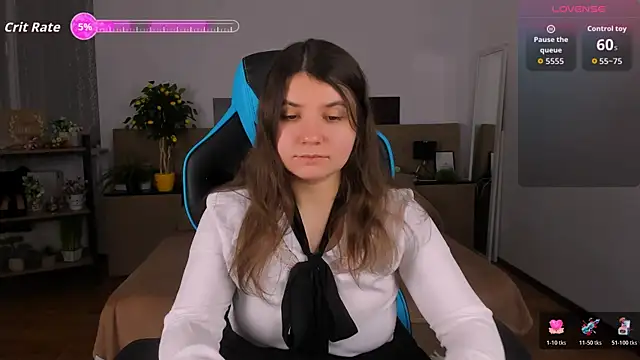 Viola  Shy online show from December 18, 7:40 pm