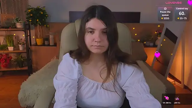 Viola  Shy online show from May 23, 9:14 pm