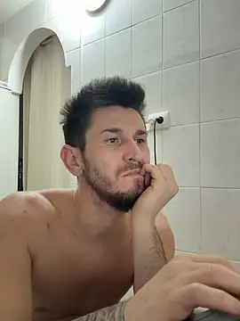 brokenangel2024 online show from January 14, 10:02 pm