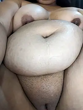 Snapshot of AvaChannel chatting on September 30, 10:32 am AvaChannel online show from September 30, 10:32 am