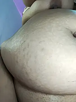 Snapshot of AvaChannel chatting on October 16, 11:18 am AvaChannel online show from October 16, 11:18 am