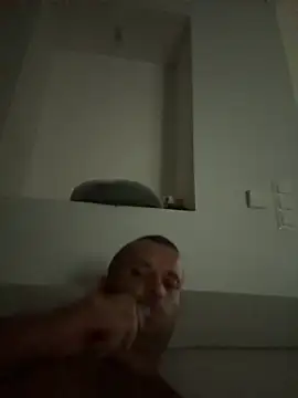 MateoKimiBi online show from September 19, 11:20 pm