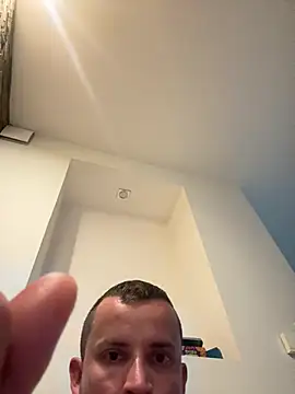 MateoKimiBi online show from June 9, 9:27 pm