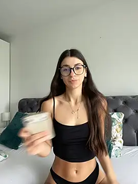Snapshot of Wildberry_ chatting on May 21, 8:01 am Wildberry online show from May 21, 8:01 am
