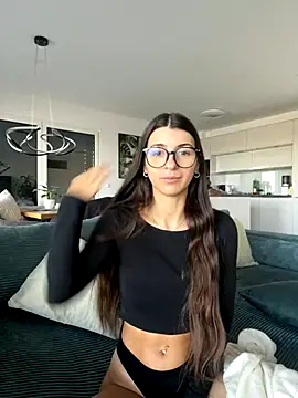 Wildberry  online show from November 18, 8:17 am