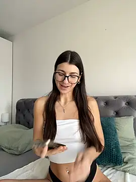 Wildberry  online show from January 11, 2:35 pm