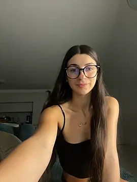 Snapshot of Wildberry_ chatting on June 5, 7:19 pm Wildberry online show from June 5, 7:19 pm