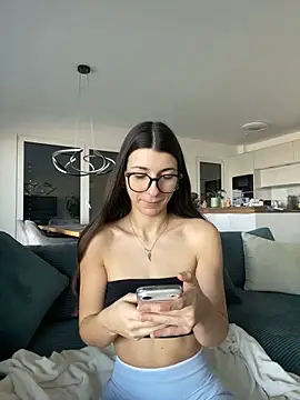 Wildberry  online show from March 7, 7:48 am