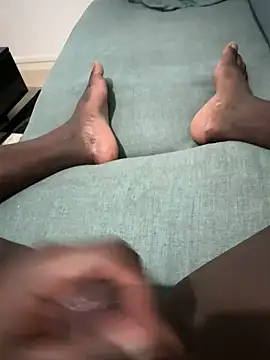 Snapshot of blackbite0 chatting on December 18, 3:00 am blackbite0 online show from December 18, 3:00 am