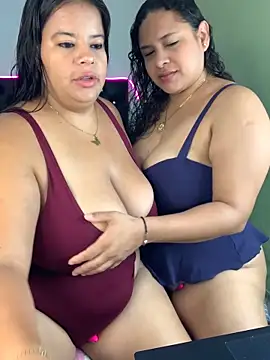 twocurvylatins online show from May 15, 9:40 am