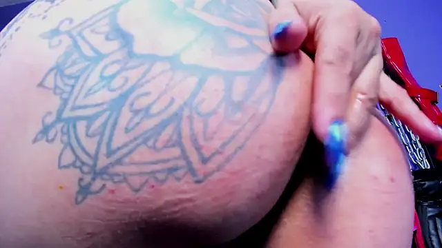 sadistic aradia online show from November 23, 5:06 am