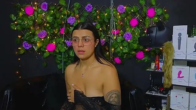Sweett Mollyy online show from June 26, 11:32 pm