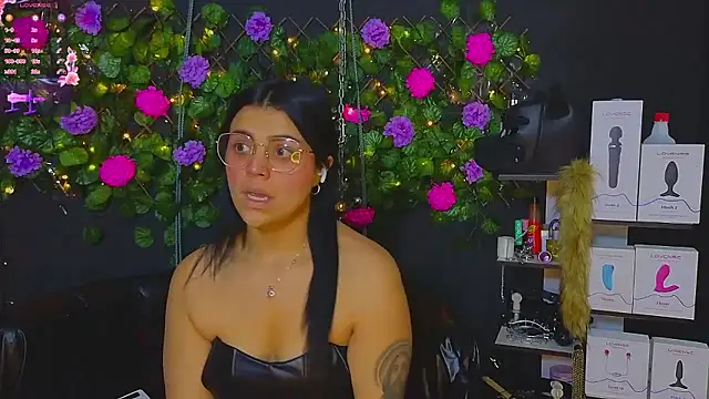 Sweett Mollyy online show from April 29, 12:04 am