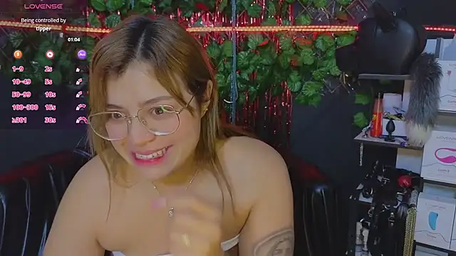 Sweett Mollyy online show from November 23, 1:15 am