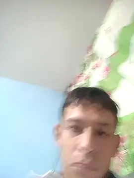 Snapshot of Leonul chatting on January 26, 7:10 am Leonul online show from January 26, 7:10 am