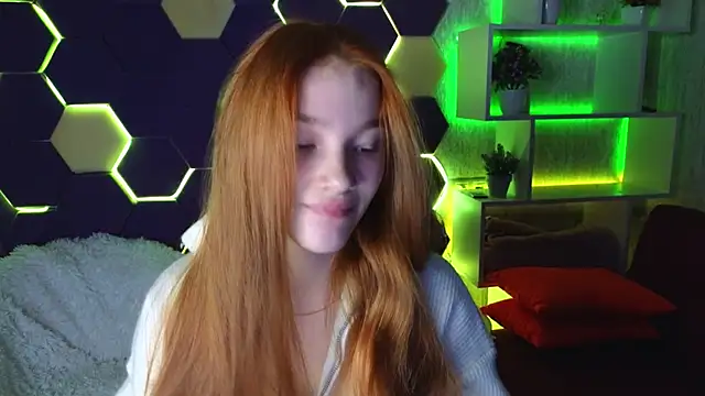 erikabrian online show from December 18, 1:15 am