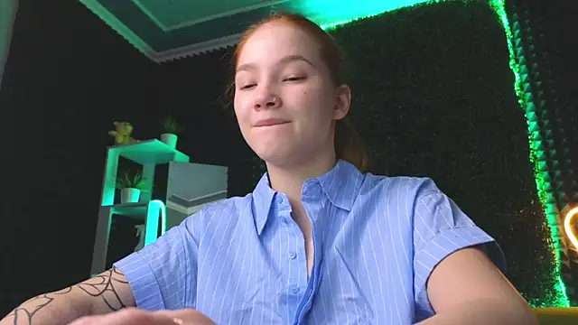 erikabrian online show from December 28, 1:39 am