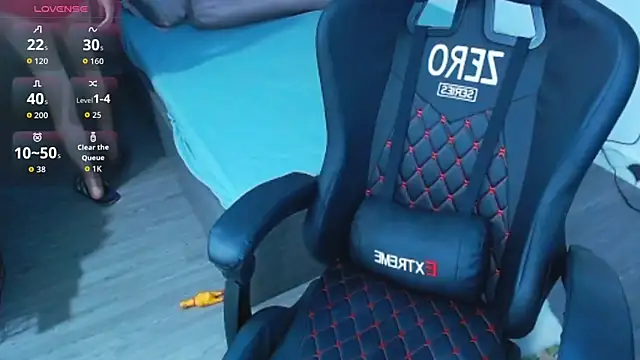 Lin SiYee online show from March 4, 12:13 pm