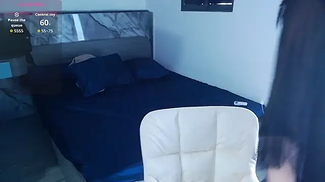 Lin SiYee online show from November 23, 5:06 am