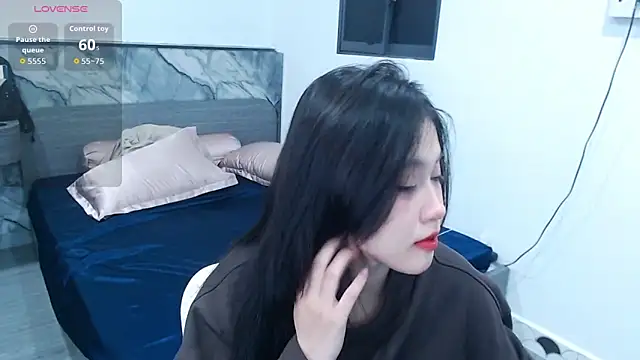 Lin SiYee online show from November 20, 12:39 pm