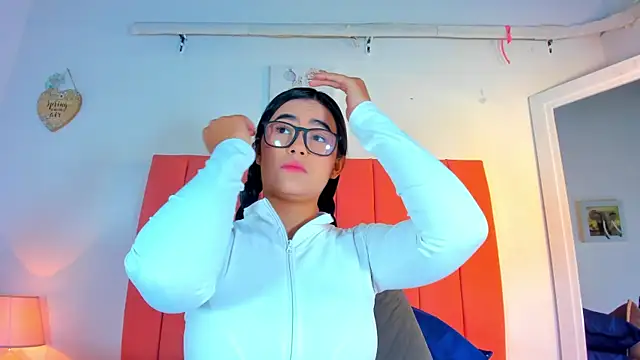 valen rose0 online show from October 24, 12:04 pm