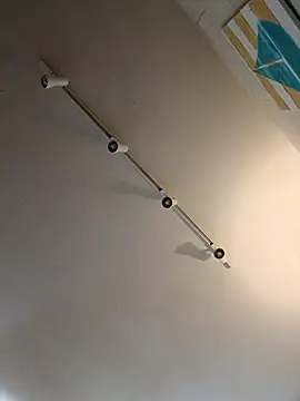 Snapshot of Denisilboss chatting on February 28, 7:41 am Denisilboss online show from February 28, 7:41 am