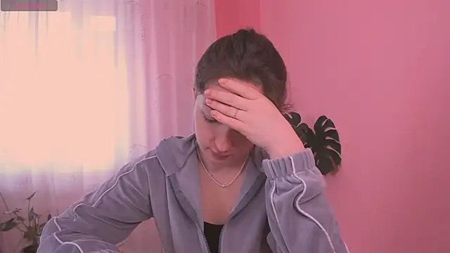Snapshot of cClandesTina chatting on March 17, 12:04 pm cClandesTina online show from March 17, 12:04 pm