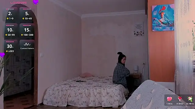 cClandesTina online show from December 4, 11:53 am
