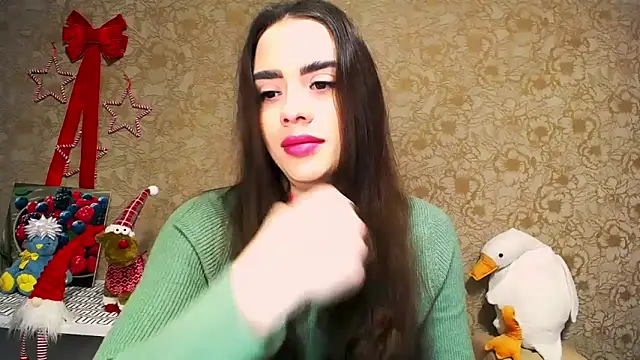  your fantasy girl online show from January 3, 1:24 pm