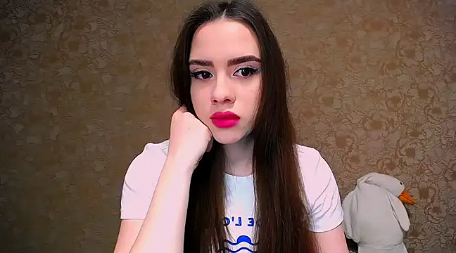  your fantasy girl online show from March 20, 1:59 pm